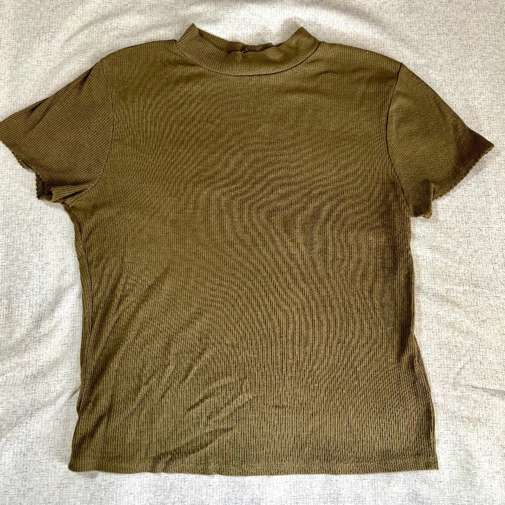 Green T-shirt